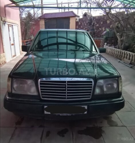 Mercedes E 220 1994, 220,000 km - 2.2 l - Bakı