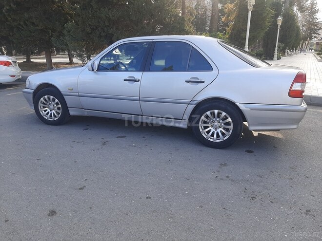 Mercedes C 240 1998, 201,111 km - 2.4 л - Mingəçevir