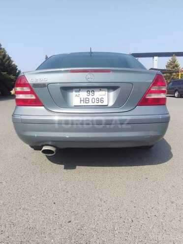 Mercedes C 230 2005, 180,000 km - 2.5 l - İmişli