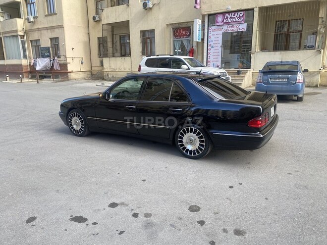 Mercedes E 320 2001, 210,000 km - 3.2 l - Bakı
