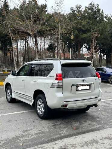 Toyota Prado 2011, 143,000 km - 2.7 л - Biləsuvar