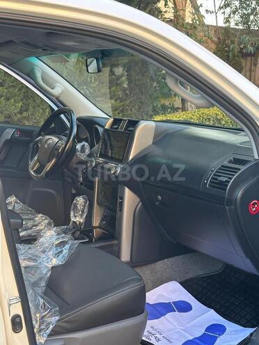 Toyota Prado 2011, 143,000 km - 2.7 л - Biləsuvar