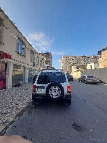 Mitsubishi Pajero io 1998, 300,000 km - 1.8 l - Bakı