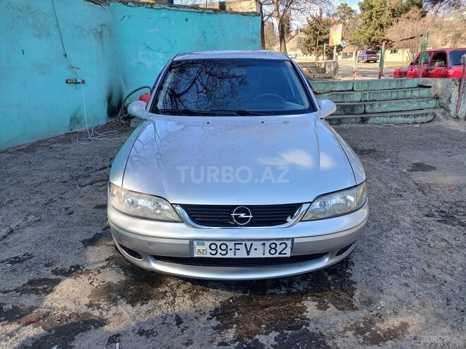 Opel Vectra 2000, 264,000 km - 1.8 л - Tovuz