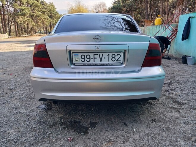 Opel Vectra 2000, 264,000 km - 1.8 л - Tovuz