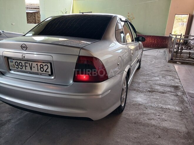 Opel Vectra 2000, 264,000 km - 1.8 л - Tovuz