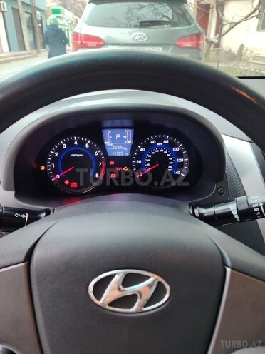 Hyundai Accent 2016, 229,000 km - 1.6 l - Xaçmaz