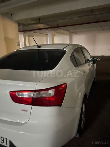 Kia Rio 2016, 120,000 km - 1.6 л - Bakı