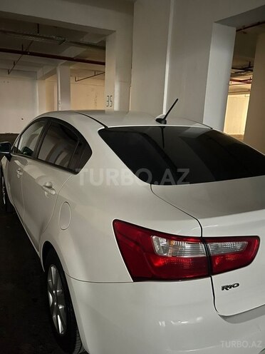 Kia Rio 2016, 120,000 km - 1.6 л - Bakı