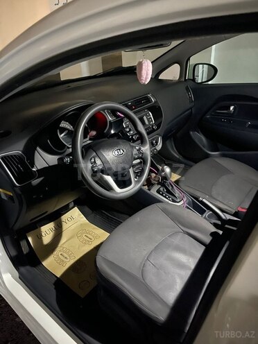 Kia Rio 2016, 120,000 km - 1.6 л - Bakı