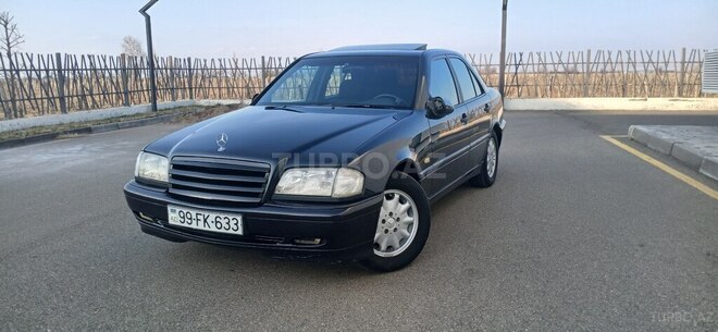 Mercedes C 200 1999, 330,000 km - 2.0 l - Tovuz