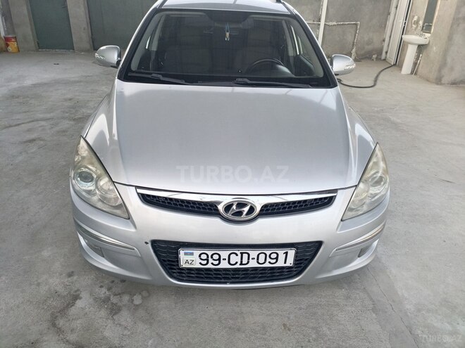 Hyundai i30 2008, 246,000 km - 1.6 l - Mingəçevir
