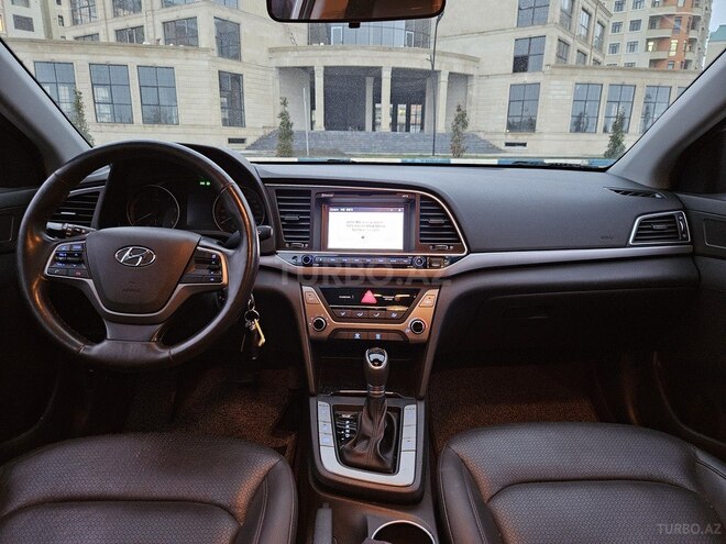 Hyundai Elantra 2016, 127,000 km - 1.6 л - Bakı