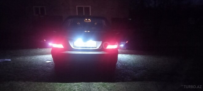 Mercedes E 220 2002, 392,638 km - 2.2 l - Qəbələ