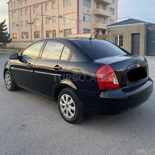 Hyundai Accent 2008, 182,000 km - 1.4 l - Xudat