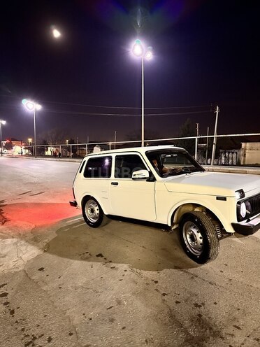 LADA (VAZ) Niva 2015, 90,000 km - 1.7 l - Sumqayıt
