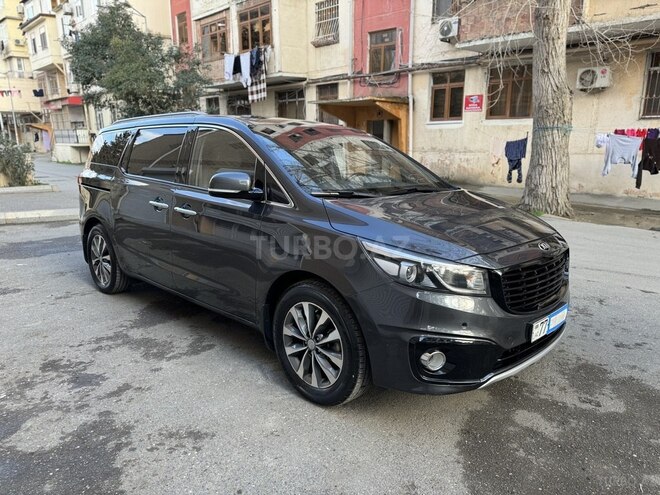 Kia Carnival 2016, 176,000 km - 2.2 l - Bakı
