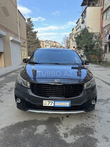 Kia Carnival 2016, 176,000 km - 2.2 l - Bakı
