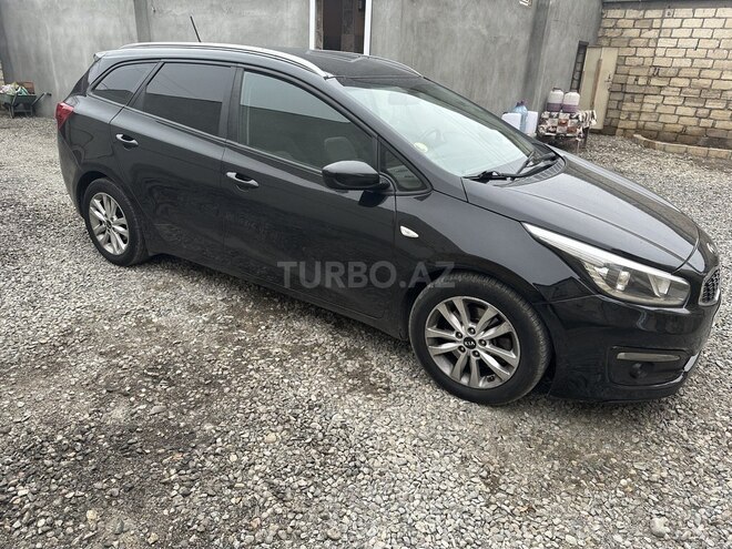Kia Ceed 2016, 247,465 km - 1.6 l - Bərdə