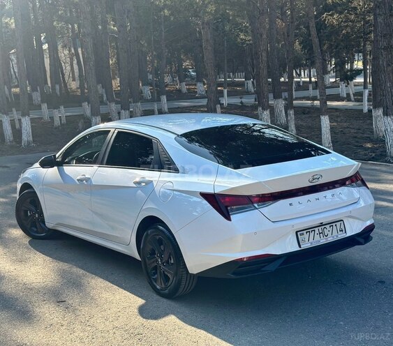 Hyundai Elantra 2022, 31,000 km - 1.6 l - Bakı