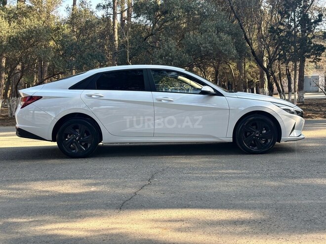 Hyundai Elantra 2022, 31,000 km - 1.6 l - Bakı