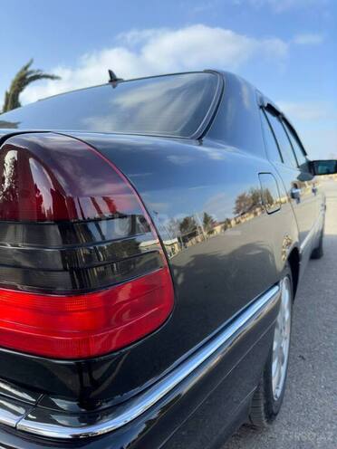 Mercedes C 200 1999, 326,000 km - 2.0 л - Zərdab