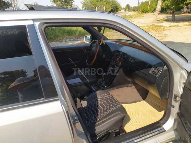 Mercedes C 180 1995, 320,000 km - 1.8 l - Şəmkir