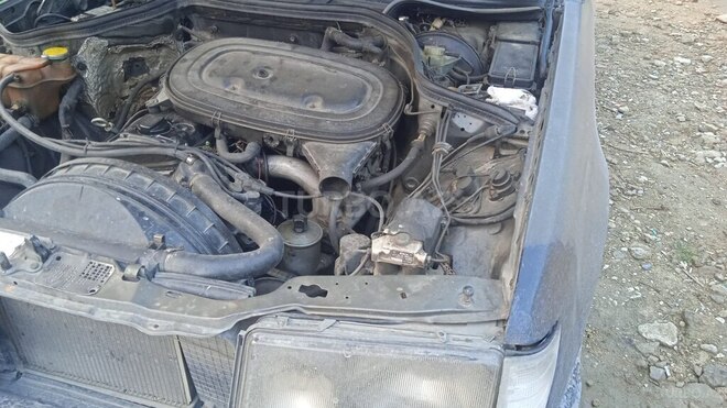 Mercedes E 200 1989, 500,000 km - 2.0 л - Bakı