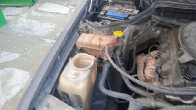 Mercedes E 200 1989, 500,000 km - 2.0 л - Bakı