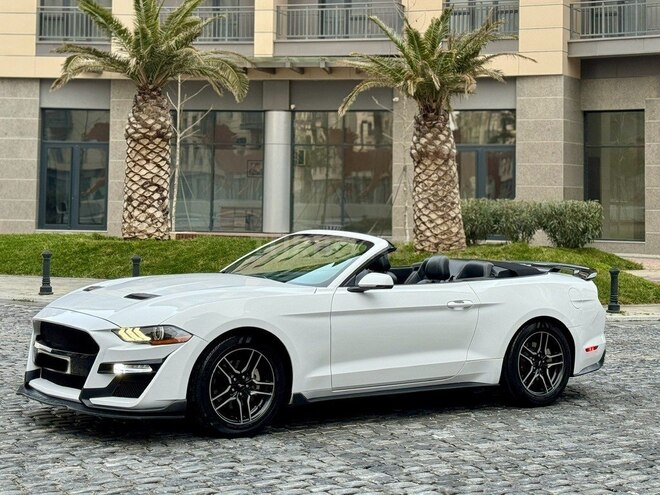 Ford Mustang 2019, 109,000 km - 2.3 л - Bakı