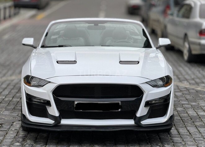 Ford Mustang 2019, 109,000 km - 2.3 л - Bakı