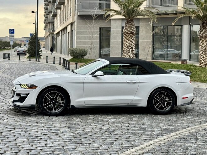 Ford Mustang 2019, 109,000 km - 2.3 л - Bakı