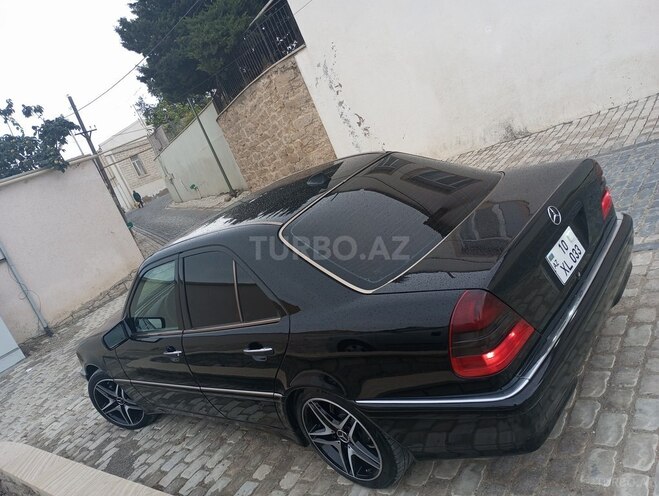 Mercedes C 230 2000, 285,000 km - 2.3 л - Bakı