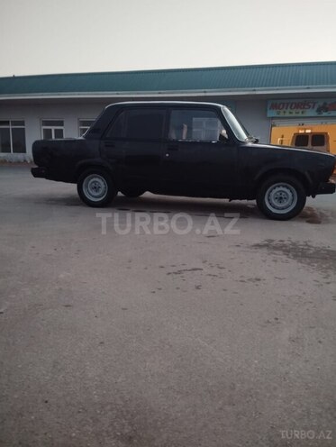 LADA (VAZ) 2107 1993, 878,783 km - 1.5 л - Salyan
