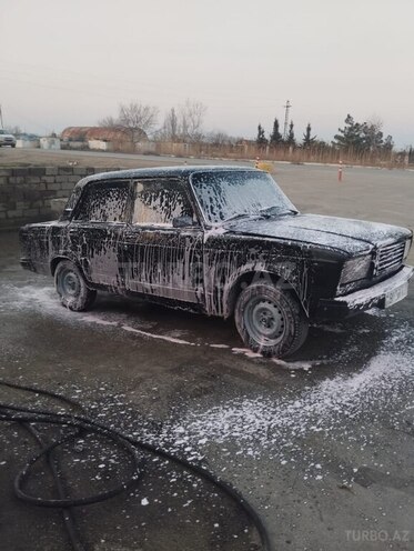 LADA (VAZ) 2107 1993, 878,783 km - 1.5 л - Salyan