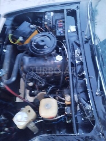 LADA (VAZ) 2107 1993, 878,783 km - 1.5 л - Salyan