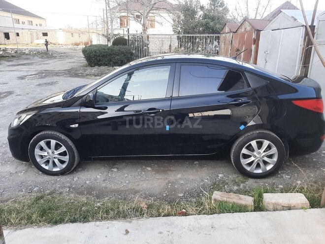 Hyundai Accent 2014, 101,000 km - 1.6 l - Yevlax