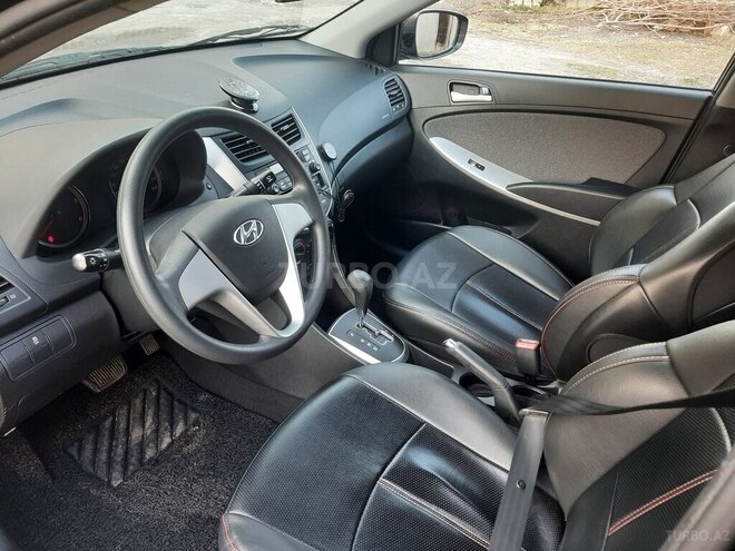 Hyundai Accent 2014, 101,000 km - 1.6 l - Yevlax