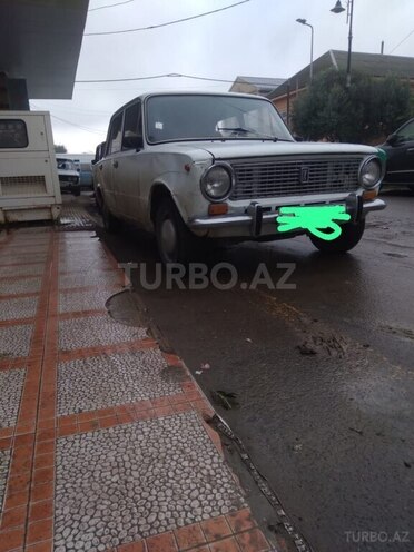 LADA (VAZ) 2101 1981, 474,709 km - 1.6 l - Salyan