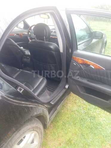 Mercedes E 240 2004, 271,321 km - 2.6 l - Biləsuvar