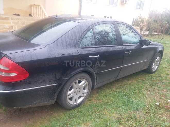 Mercedes E 240 2004, 271,321 km - 2.6 l - Biləsuvar