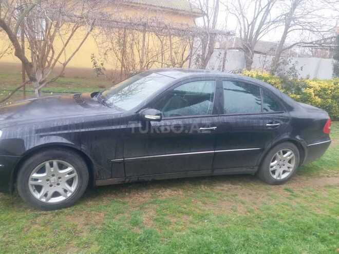 Mercedes E 240 2004, 271,321 km - 2.6 l - Biləsuvar