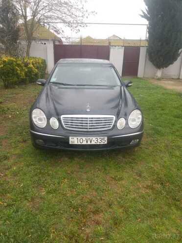 Mercedes E 240 2004, 271,321 km - 2.6 l - Biləsuvar