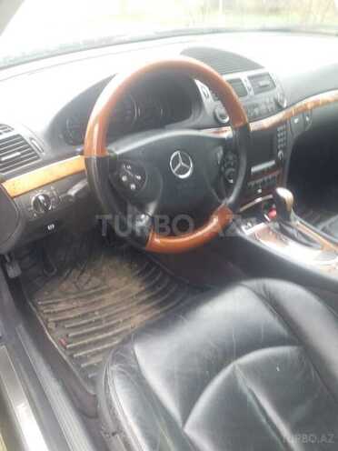 Mercedes E 240 2004, 271,321 km - 2.6 l - Biləsuvar
