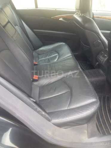 Mercedes E 240 2004, 271,321 km - 2.6 l - Biləsuvar
