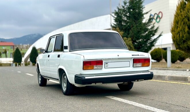 LADA (VAZ) 2107 2010, 99,000 km - 1.6 л - Göygöl