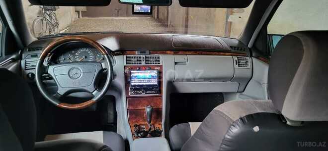 Mercedes E 220 1999, 338,353 km - 2.2 л - Bakı