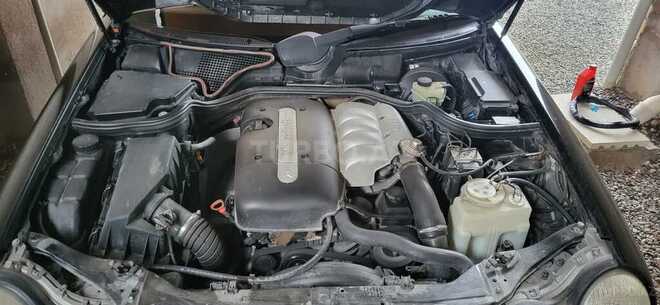 Mercedes E 220 1999, 338,353 km - 2.2 л - Bakı