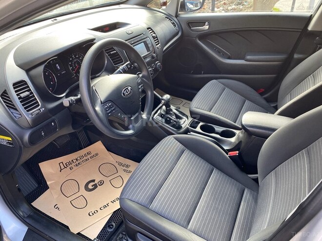 Kia Cerato 2017, 67,300 km - 2.0 l - Bakı