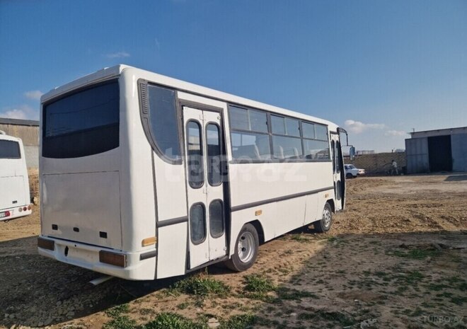 Isuzu MD 22 B 1998, 350,000 km - 4.6 л - Sumqayıt